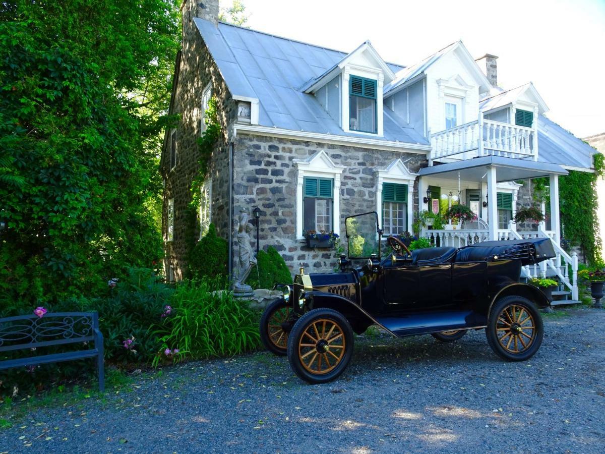 Auberge Du Manoir Dauth Sainte-Anne-de-la-Pérade エクステリア 写真